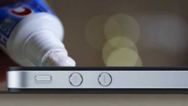 10 Great Ways to Help You Scratch Scratches on Your Phone Screen