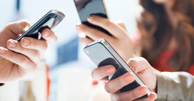 10 Reasons Why Smartphones Negatively Affect Your Health