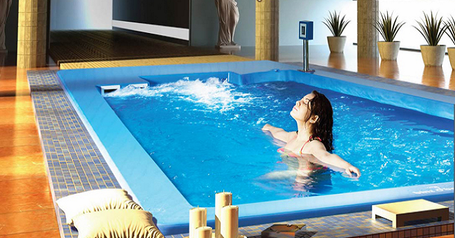 10 Reasons You Should Sign up for a Swimming Course This Summer