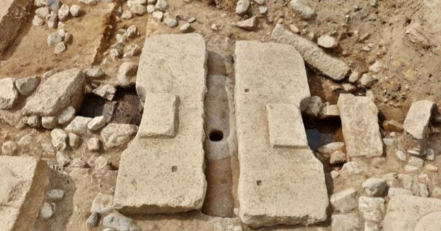 1,000-year-old Flush Toilet Is Found in Silla