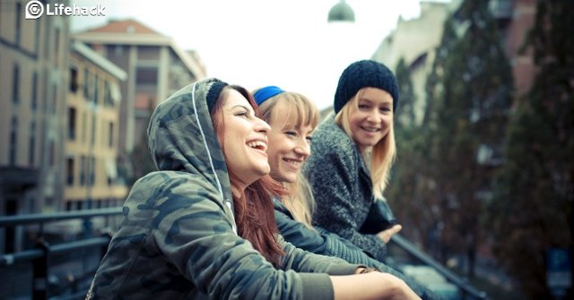 11 Differences Between Sincere Friends and Fake Friends You Should