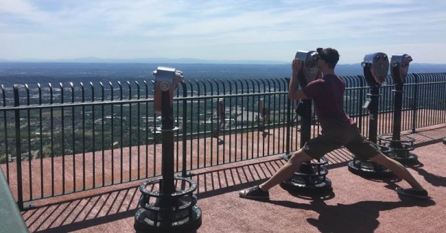 12 Interesting Pictures Only Those Who Are Tall in Height Will