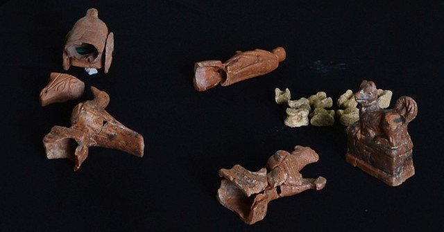 2,000-year-old Toy Was Discovered Inside the Children's Tomb in Turkey
