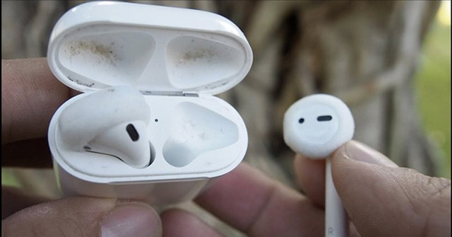 3 Reasons Why You Should Never Borrow or Lend a Headset