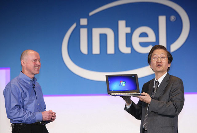 4 Reasons to Buy Ultrabook for Work