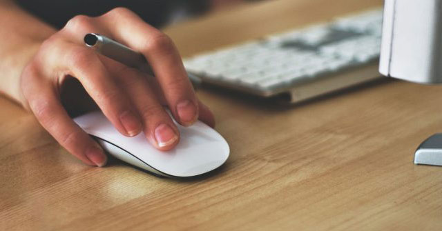 4 Useful Magic Mouse Mouse Gestures to Navigate the Mac