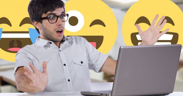 Virtual Virus: 4 Virus Fake Troll Friends Extremely Happy