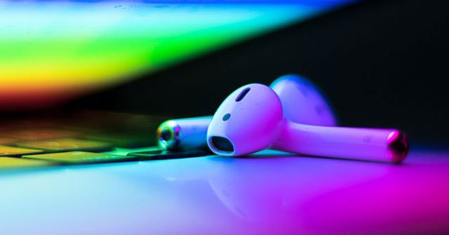 5 Best Accessories to Protect Airpods