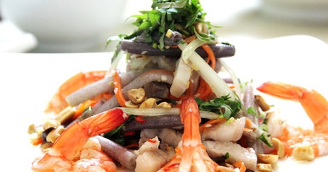 5 Dishes from Water Lily Stems That Are Delicious and Easy to