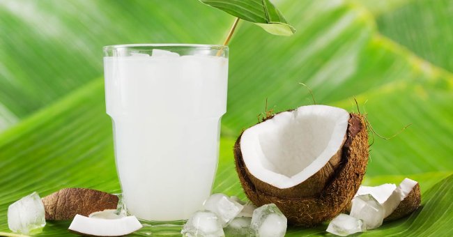 8 Great Benefits of Coconut Water You May Not Know Yet