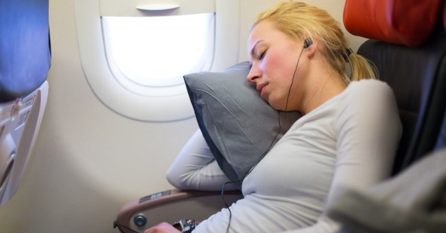 8 Tips to Help You Get a Good Night's Sleep on the Plane