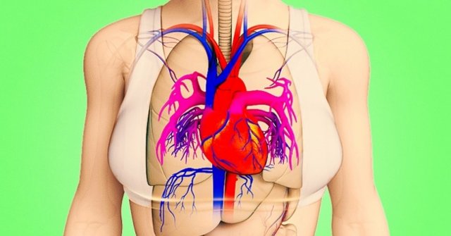 A Month Before Your Heart Attack, Your Body Will Show 8 Warning