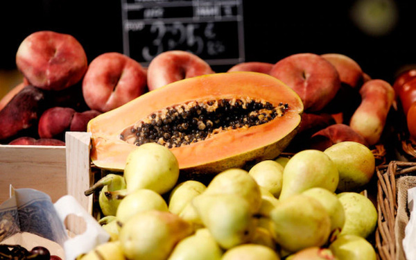 A Papaya in Tanzania Positive for SARS-CoV-2