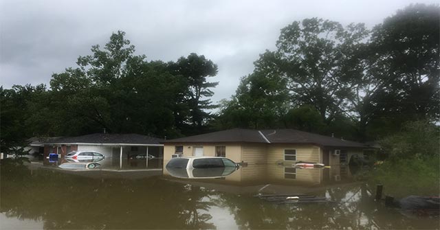 AI Uses Tweets to Help Researchers Analyze the Flood Situation