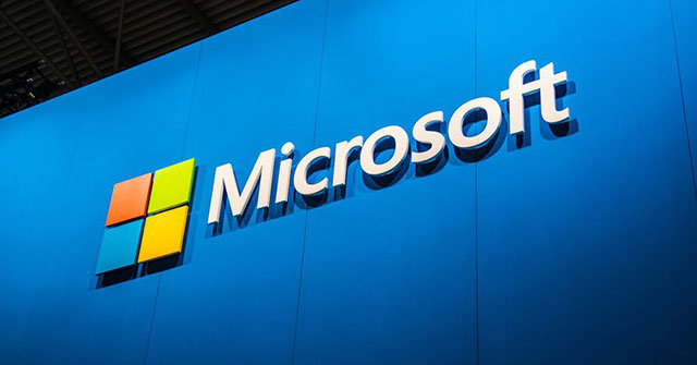 Andromeda - Microsoft's New Folding Device Hopes to Open a New Market