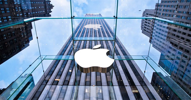 Apple Fired Many Engineers in the Self-driving Car Project