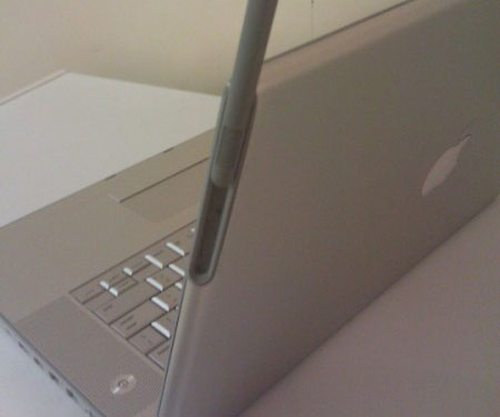 Apple Recalled the 'Exclusive' MacBook Pro Laptop with 3G Connectivity
