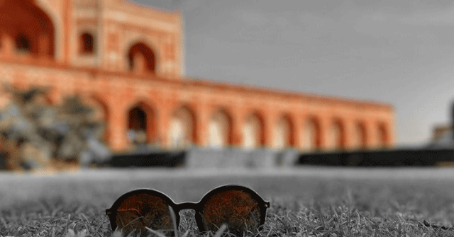 Applications That Create Color Images on a Black and White