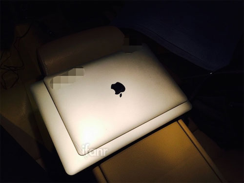 Are These Images of the MacBook Air Retina 12 '?