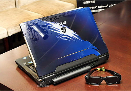 Asus 3D Laptop 'Show Off'