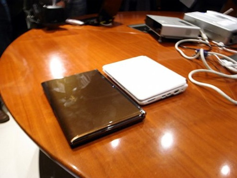 Asus Revealed the High-end Eee PC S101 Laptop