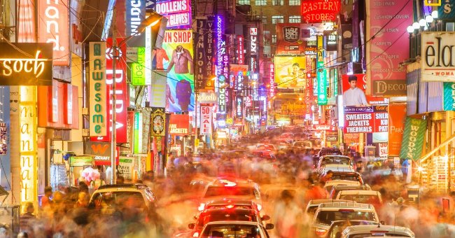 Attendees of 15 Impressive Works Participated in the National Geographic Traveler Photo Contest 2017