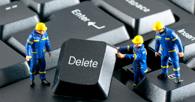 Automatically Delete Items in the Deleted Items Folder When Exiting