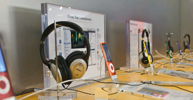 Bose Returned to the Apple Store