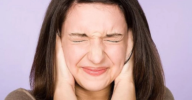 Causes, Ways to Prevent and Cure Tinnitus When Flying