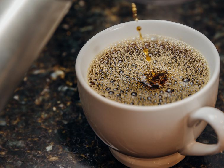 Cheaper, Richer, Tastier Coffee: How to Roast Your Beans at
