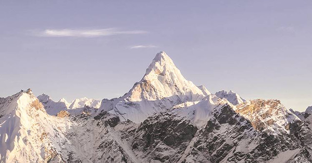 Climbing Everest Can Lead to Mental Illness