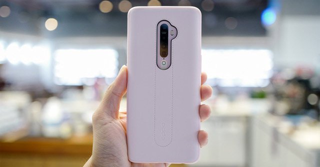 Close-up of Oppo Reno 2, 4 Main Cameras, 20x Zoom, Video