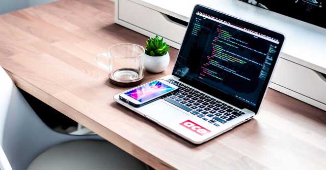 Visual Studio Code vs. Atom: Which Editor Is Better?