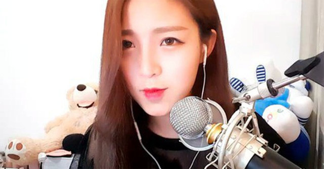 Dark Corners of Chinese Streamer Behind a Terrible Income of $100,000/month