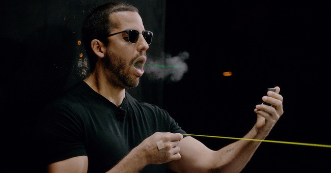 Death Challenge: the Magician Uses His Mouth to Make Red Heart