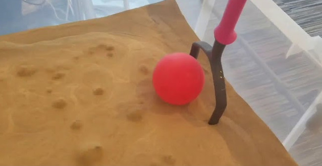 Decode the Phenomenon of Strange Dry, Bubbly Sand Like Boiling Water