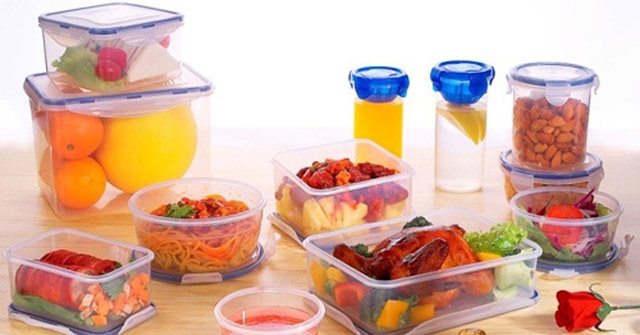 Deodorize Plastic Containers Easily with 7 Simple Tips