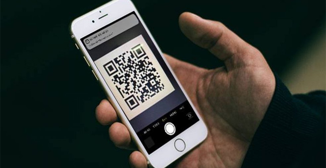 Detecting Vulnerabilities in the QR Code Reader Tool of iOS 11 May Trick Users