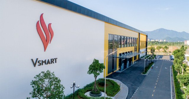 Discovering a Vsmart Phone Factory in Hoa Lac (Hanoi)
