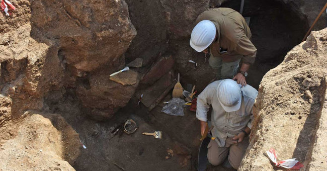 Discovering the 'All-encompassing' Ancient Crypt in the VIII Century, BC in Italy