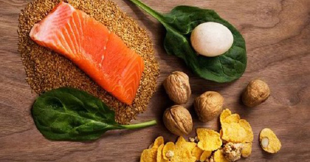 Eat Nuts, Fish Daily Cut Asthma, the Risk of Rhinitis in Children