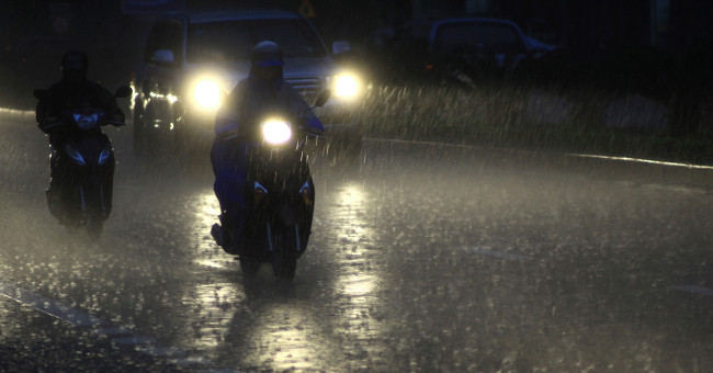 Experience Traveling Safely into the Rain for the Near-sighted