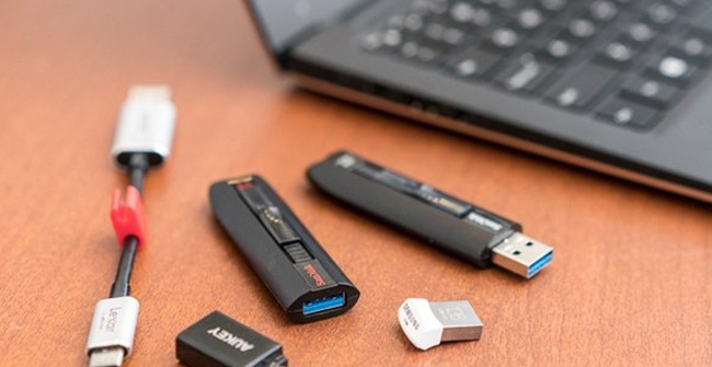 Experience USB Flash Drive, the Data Manager for USB on Windows