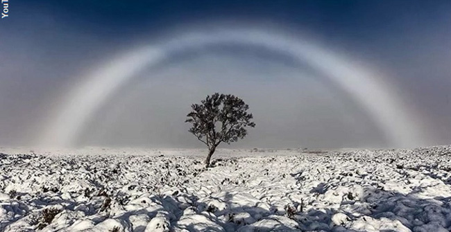 Explain the Strange Ghost Rainbow Phenomenon: White Rainbow