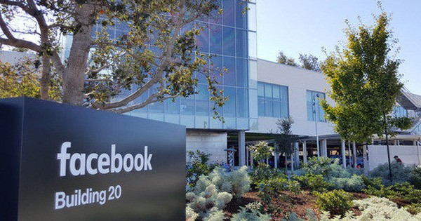 Facebook Allows Employees 30 Days of Paid Leave to Look
