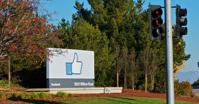 Facebook Changes News Feed, Giving Priority to Fast Loading Websites