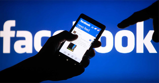 Facebook Launches a 'Clear History' Button, Which Allows Users to