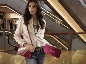 Fashion Netbook for 'Sisters'
