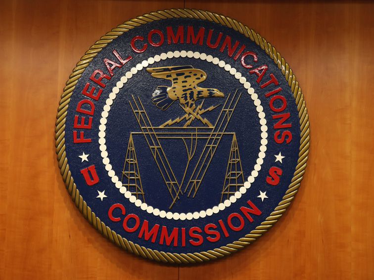 FCC Mandates Use of Anti-robocalling Technology by the End