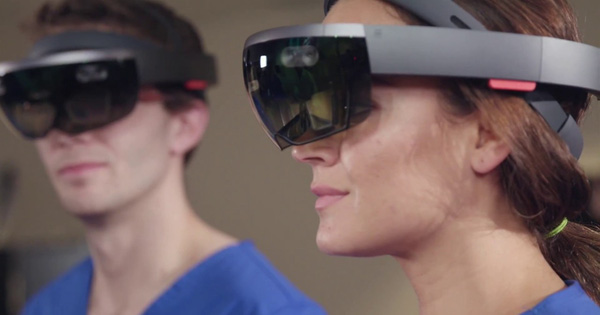 Former Apple Director Joined the HoloLens Project of